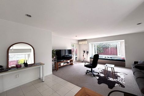 Photo of property in 3/32 Picton Avenue, Riccarton, Christchurch, 8011