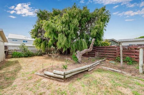 Photo of property in 202 Manly Street, Paraparaumu Beach, Paraparaumu, 5032
