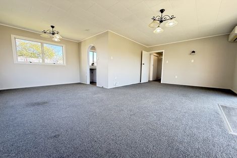 Photo of property in 27 Blake Street, Waitara, 4320