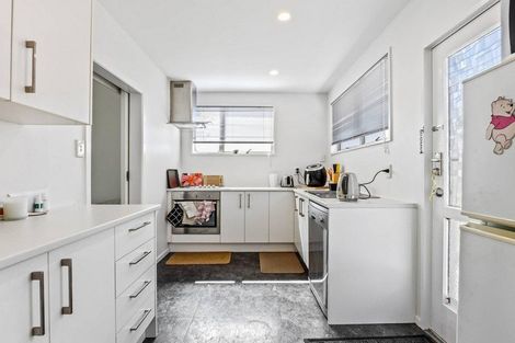 Photo of property in 76 Trafalgar Street, St Albans, Christchurch, 8014