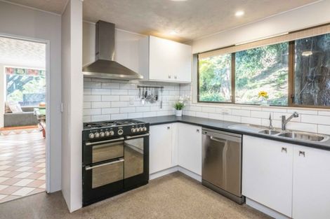 Photo of property in 12 Alexander Road, Raumati Beach, Paraparaumu, 5032