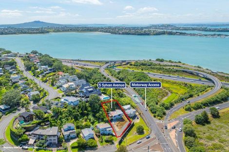 Photo of property in 5 Sylvan Avenue, Northcote, Auckland, 0627