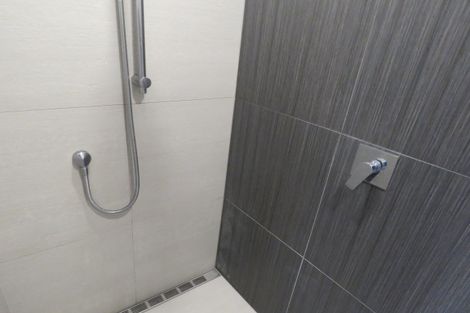 Photo of property in 4 Broadview Road, Opua, 0200