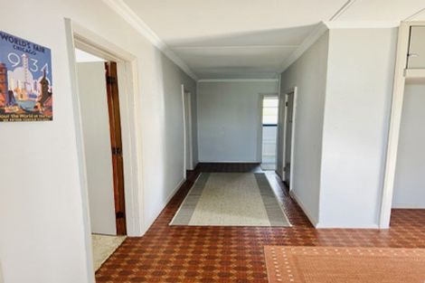 Photo of property in 17 Thyra Street, Dannevirke, 4930