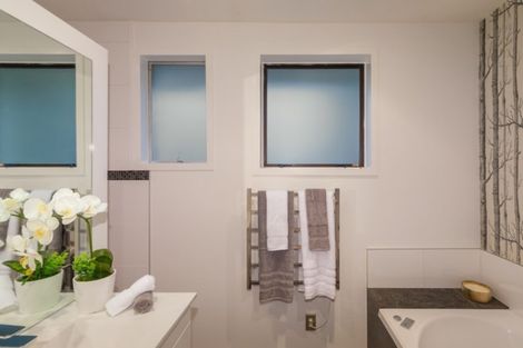 Photo of property in 24 Larnach Street, Waimairi Beach, Christchurch, 8083