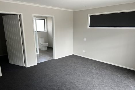 Photo of property in 5 Roma Way, Waitarere, 5510