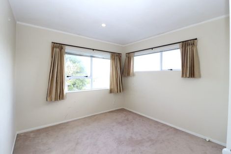 Photo of property in 50b Whitford Road, Botany Downs, Auckland, 2014