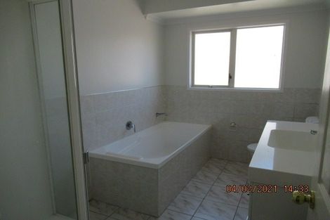 Photo of property in 10g Rathgar Road, Henderson, Auckland, 0610