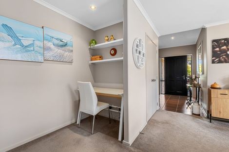 Photo of property in 46 Carrington Drive, Papamoa Beach, Papamoa, 3118