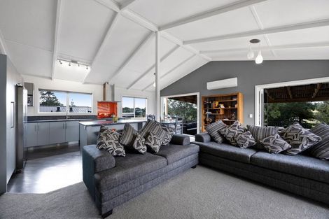 Photo of property in 12 Rennell Street, Frankleigh Park, New Plymouth, 4310