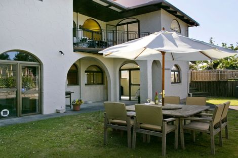 Photo of property in 100 Taupo View Road, Taupo, 3330