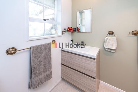 Photo of property in 1a Peakes Road, Saint Johns Hill, Whanganui, 4501