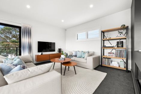 Photo of property in 16 Cuba Street, Petone, Lower Hutt, 5012