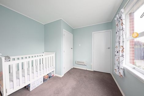 Photo of property in 2/16a Maidstone Road, Ilam, Christchurch, 8041