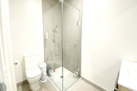 Photo of property in 15 Whakarato Way, Takanini, 2112