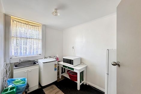 Photo of property in 18 Cornfoot Street, Castlecliff, Whanganui, 4501