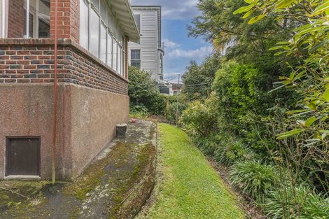 Photo of property in 99 Queen Street, North Dunedin, Dunedin, 9016