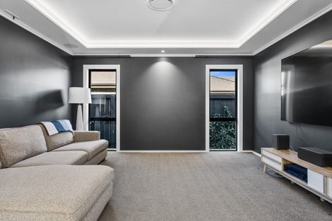 Photo of property in 16 Valour Drive, Rangiora, 7400