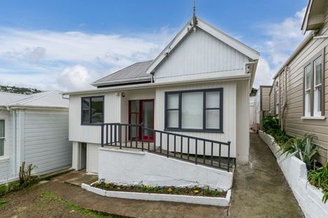 Photo of property in 62 Herald Street, Berhampore, Wellington, 6023