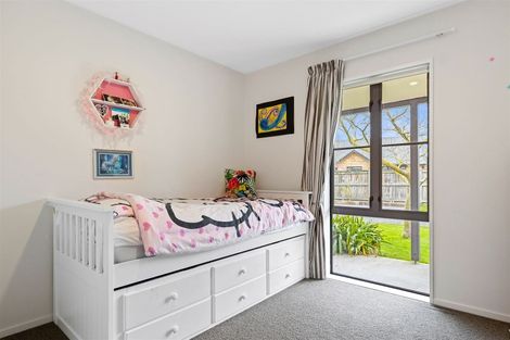 Photo of property in 2 Raymond Orr Meadows, Rangiora, 7400