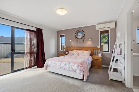 Photo of property in 9 Ohope Place, Papamoa Beach, Papamoa, 3118