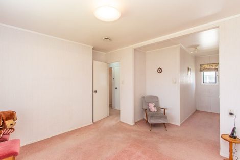 Photo of property in 296 Malfroy Road, Pomare, Rotorua, 3015