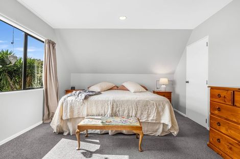 Photo of property in 18 Cashmere Way, Welcome Bay, Tauranga, 3112