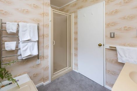 Photo of property in 15 Alleyne Court, Brown Owl, Upper Hutt, 5018