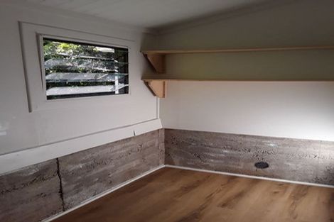 Photo of property in 1/22 Neptune Avenue, Beach Haven, Auckland, 0626