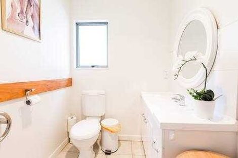 Photo of property in 18a Esmeralda Avenue, Avondale, Auckland, 1026