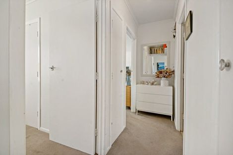 Photo of property in 1/37a Mcintyre Road, Mangere Bridge, Auckland, 2022