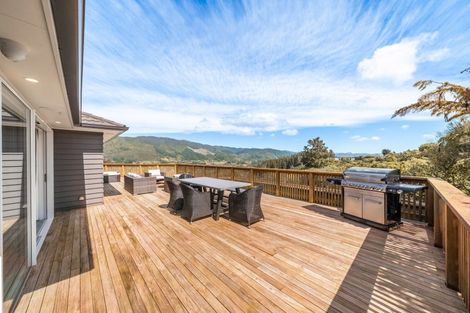 Photo of property in 66 Mount Marua Way, Timberlea, Upper Hutt, 5018