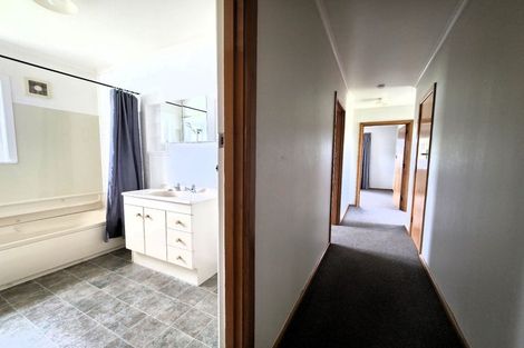 Photo of property in 36 Bill Hercock Street, Pirimai, Napier, 4112