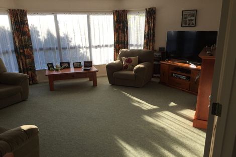 Photo of property in 45 Tawavale Street, Pukehangi, Rotorua, 3015