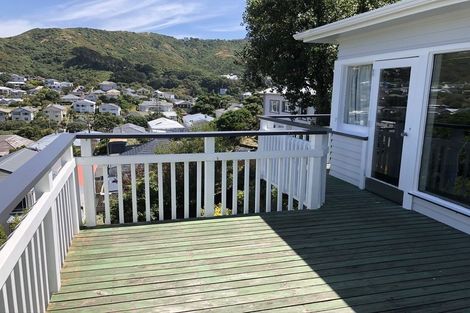 Photo of property in 28 Melbourne Road, Island Bay, Wellington, 6023
