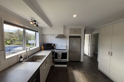 Photo of property in 16 Camellia Avenue, Bell Block, New Plymouth, 4312