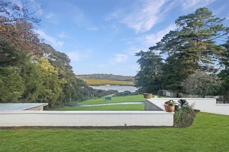 Photo of property in 14 Chenery Road, Red Beach, 0932