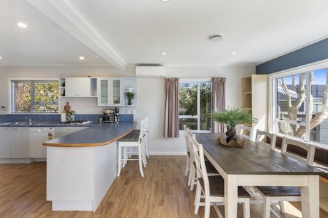 Photo of property in 61 Charlcott Street, Burnside, Christchurch, 8053