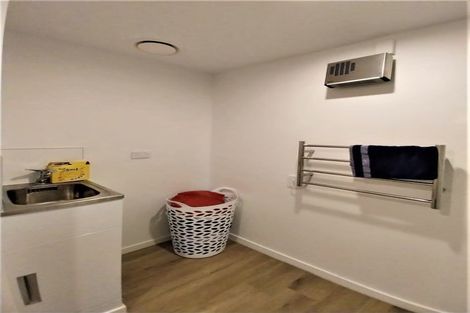 Photo of property in 2/45 Cessna Crescent, Mangere, Auckland, 2022