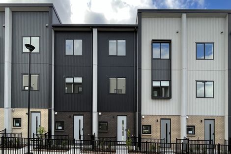 Photo of property in 5/25 Jabuka Street, Glen Eden, Auckland, 0602