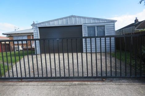 Photo of property in 58 Alma Crescent, Papakura, 2110