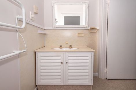 Photo of property in 20 Bentham Street, Westport, 7825