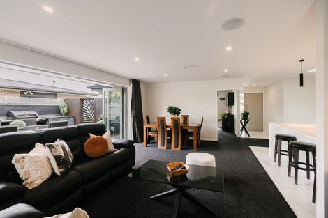 Photo of property in 12 Serenity Crescent, Kelvin Grove, Palmerston North, 4414