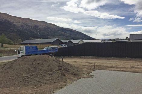 Photo of property in 4 Teal Place, Lake Hawea, Wanaka, 9382