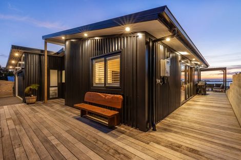 Photo of property in 74 Kotare Street, Waikanae, 5036