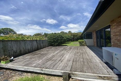 Photo of property in 14 Hawk Place, Welcome Bay, Tauranga, 3112