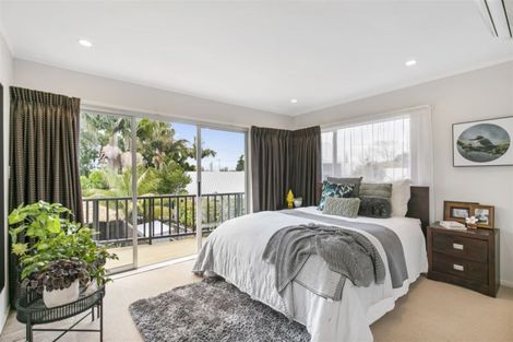 Photo of property in 46 Marywil Crescent, Hillcrest, Auckland, 0627