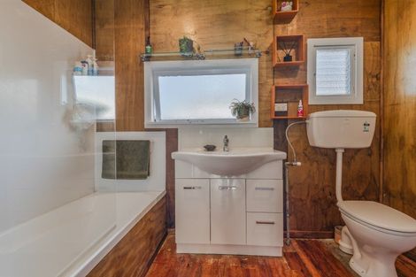 Photo of property in 48 Tyndall Street, Pahiatua, 4910