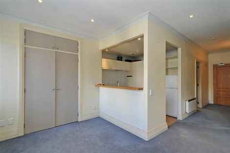 Photo of property in Kelvin House, 3c/16 The Terrace, Wellington Central, Wellington, 6011