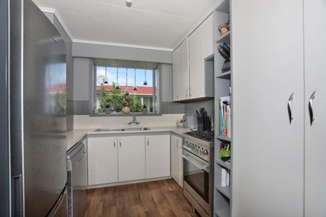 Photo of property in 81 Bridge Street, Bulls, 4818